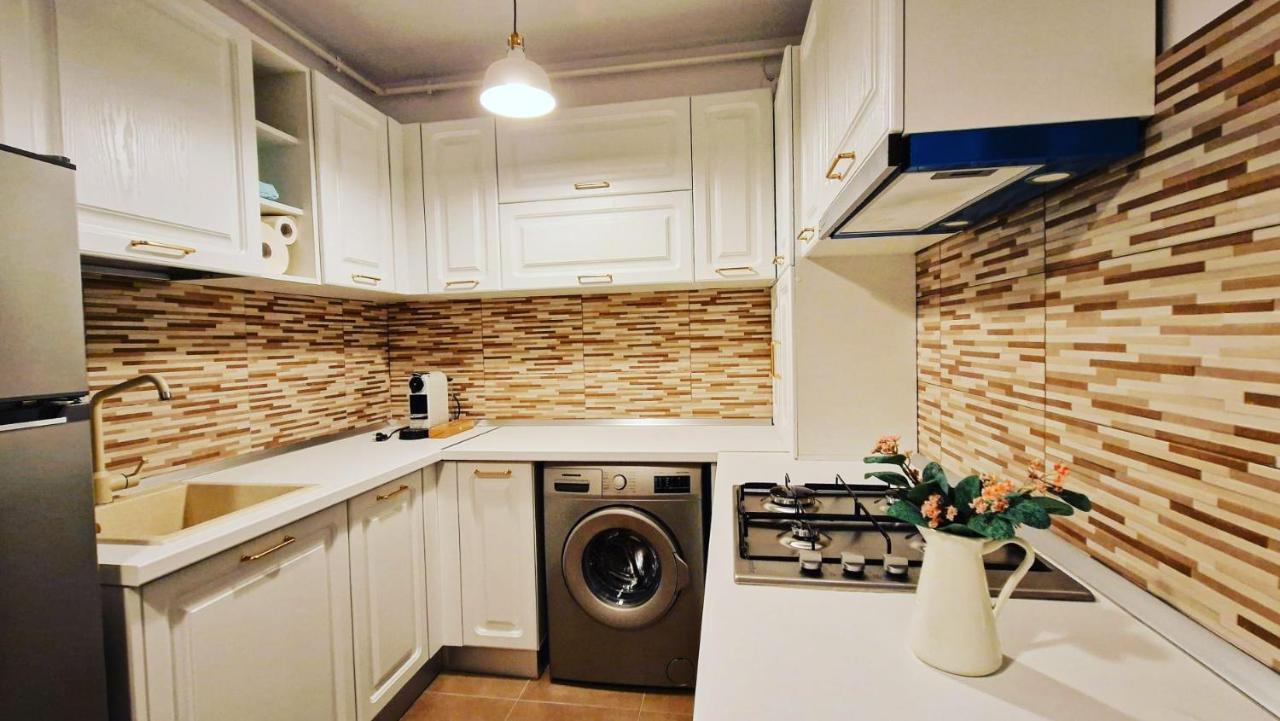 Lux & Confort - Apartament 3 Camere Букурещ Екстериор снимка
